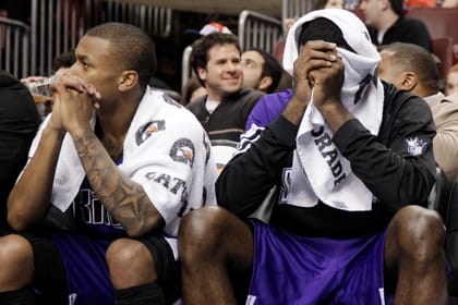 Why the Sacramento Kings owner is wrong about playing 4 on 5
